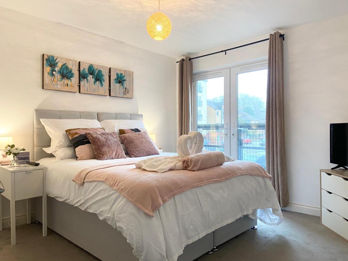 Best Price! Large Spacious 2 Bed Apartment - King Size Or Single Beds, Sofabeds, Smart Tvs, Free Parking Southampton Exterior photo